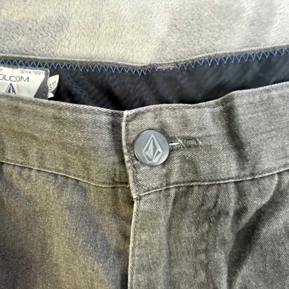 Volcom Vmonty Chino Shorts Mens Size‎ 34 Gray Corpo Class Skateboard A0931450
